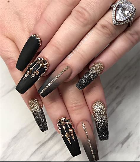 80+ Matte Black Coffin & Almond Nails Design Ideas To Try - Page 31 of ...