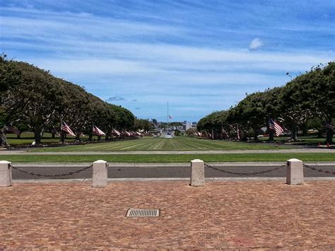 Our Lives Are An Open Blog : Punchbowl National Cemetery {Travel Tuesdays}