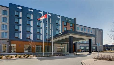 HAMPTON INN & SUITES BY HILTON WATERLOO ST. JACOBS: 2021 Reviews (Canada - Ontario) - Photos of ...