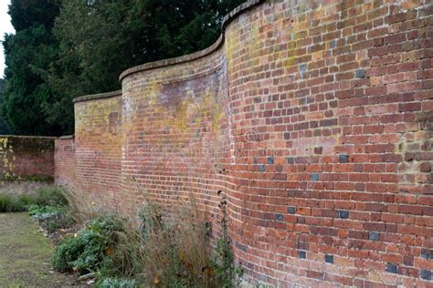 An Unusual, Historic, Crinkle Crankle Garden Wall, Photographed in ...