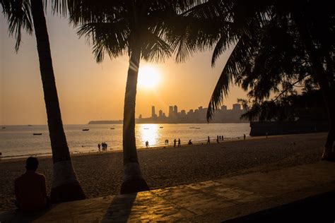 Mumbai: Where should you go to enjoy the beach on your trip?