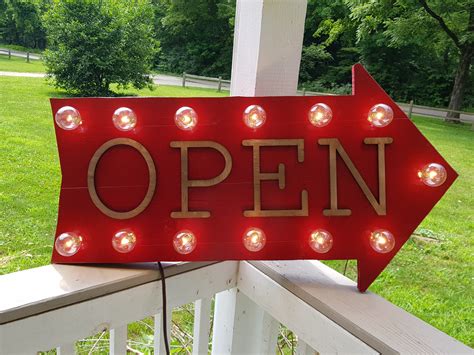 Marquee Sign, Open arrow lit entrance Light Electric, Retro Sign, 1950s ...