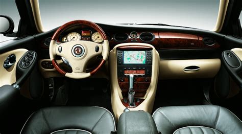 Car new: MG Launches Rover 75 Based 7 Series In China