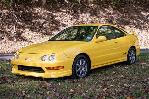 38k-Mile 2001 Acura Integra Type R for sale on BaT Auctions - sold for ...