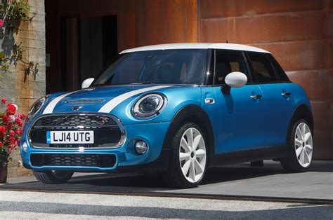 2015 Mini Cooper Hardtop 4-Door Review