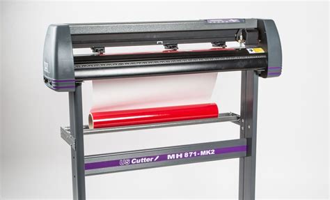 Review: USCutter's Bargain Roll-Feed Vinyl Cutter | Vinyl cutter, Tools, Rolls