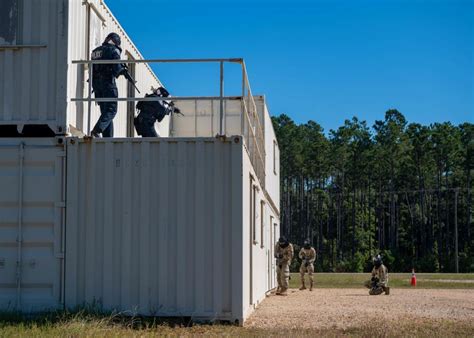 DVIDS - Images - Shaw AFB strengthens interoperability with SPD [Image 10 of 12]