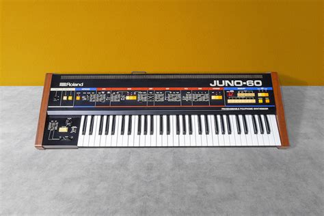 Roland Juno-60 Synthesizer Keyboard Flight Case | ubicaciondepersonas ...