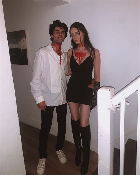 Damon and Elena Halloween Costume | Cute couple halloween costumes, Hot halloween outfits ...