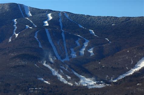 Skier Dies After Crashing Into Tree in Vermont | First Tracks!! Online ...