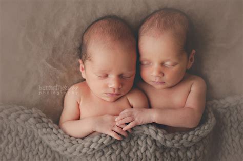 Seattle Tacoma Newborn Twin Baby Boys Pictures | Ari & Brandon - Tacoma ...