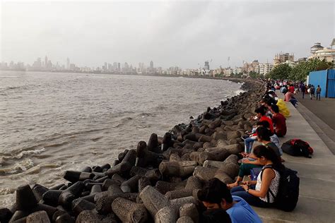 Sunset in Marine Drive Mumbai & Juhu beach at night (Maharashtra) | My ...