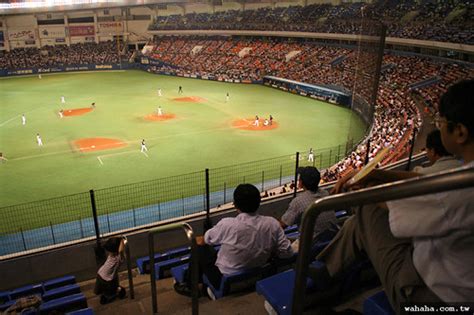 Chiba Lotte Marine Stadium | Jesse Wu | Flickr