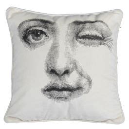 Black and White Graphic Print Pillow