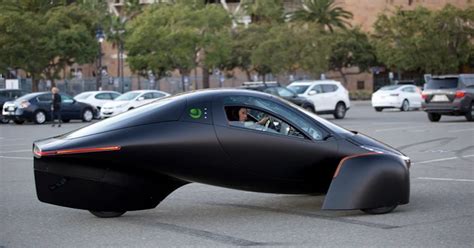 Aptera's Solar-Powered EV Goes From 0 to 60 MPH in 3.5 Seconds