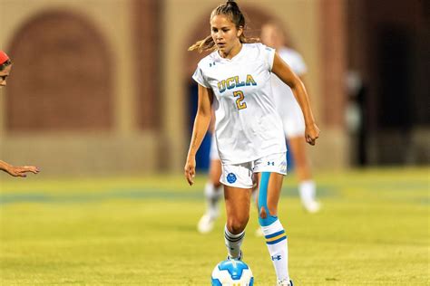 UCLA Bruins Womens Soccer vs. Long Beach State, Wallis Annenberg ...