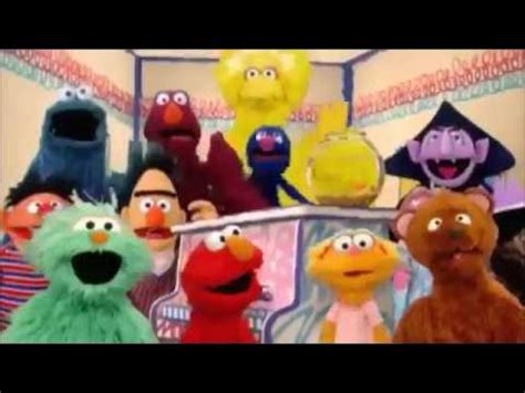 Elmo's World: The Friends Song (Original Version and 2016 Version COMBINED!) - YouTube