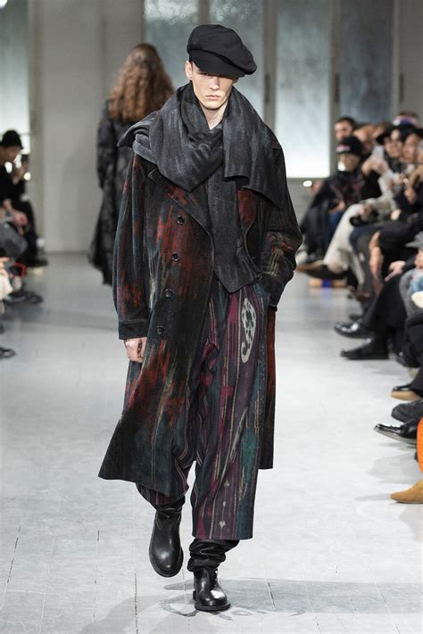 Yohji Yamamoto POUR HOMME A/W 2023-24 COLLECTION | Yohji Yamamoto (ヨウジヤマモト) Official Site