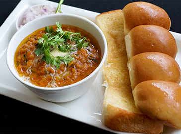 Pav Bhaji Recipe Video: Watch How to make Simple Quick Pav Bhaji Recipe