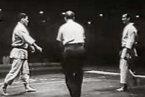 Watch: Helio Gracie fought Masahiko Kimura in Rio de Janeiro 64 years ago today | Graciemag