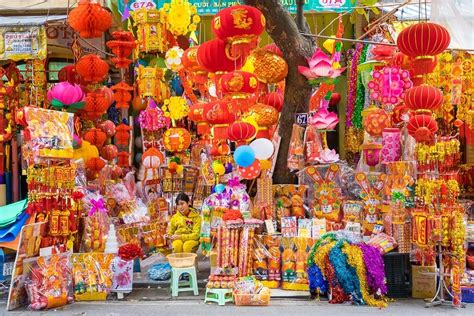 Decorations for sale during Tet (Vietnamese New Year), Hanoi, Vietnam ...