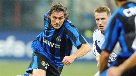 Christian Vieri says he'll always love Inter despite sour ending - ESPN