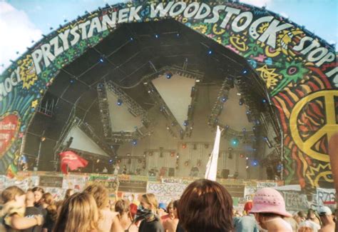 File:Przystanek Woodstock 2003.jpg - Wikipedia