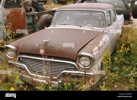 Run-down Cars Stock Photo - Alamy