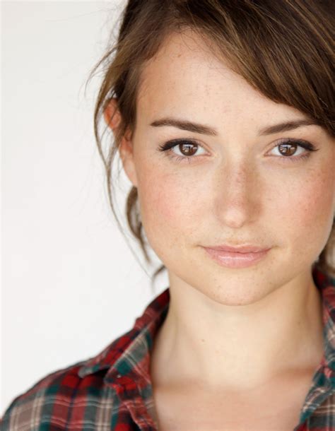 OT: AT&T Girl (Milana Vayntrub)