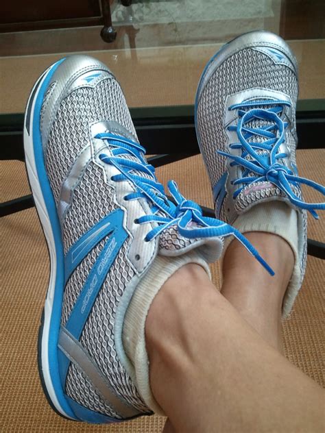 Running with Women’s Intuition – Altra Zero-Drop Shoe Review - thefitfork.com