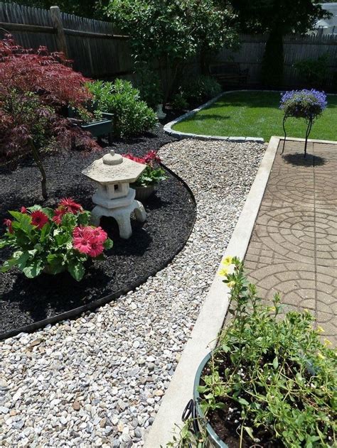 45 DIY Backyard Zen Garden Ideas - GoWritter | Small japanese garden ...