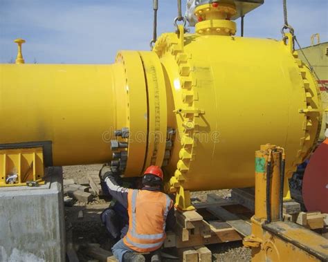 Construction Of An Oil And Gas Pipeline. Stock Image - Image of manufacturing, electricity ...