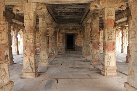 10 temples in Hampi, famous Hampi temples, list of all temples in Hampi