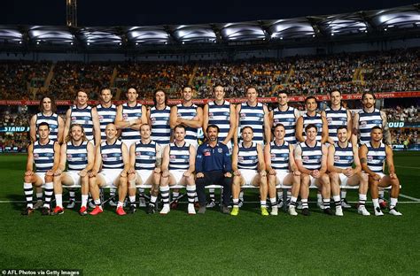 Geelong Cats Players 2020 - Afl Geelong Cats Gesture For Gary Ablett Jr ...