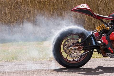 Motorcycle Burnout Stock Photos, Pictures & Royalty-Free Images - iStock