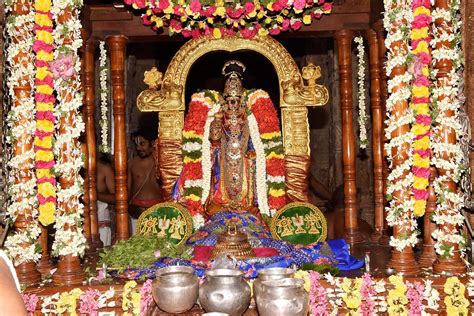 A Brief History Of The Srirangam Temple — Srirangam Story ...