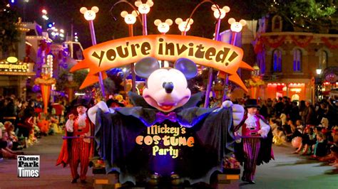 Disneyland Halloween Parade 2013 - Mickey's Costume Party Cavalcade ...