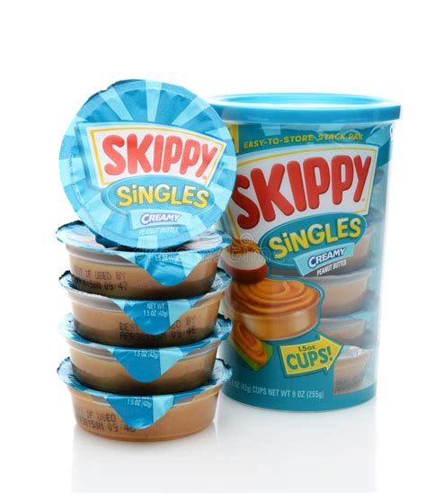 Skippy Singles Peanut Butter Cups Editorial Stock Image - Image of blue, peanut: 184666159