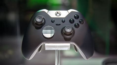 The Xbox One’s Elite controller is all sorts of awesome