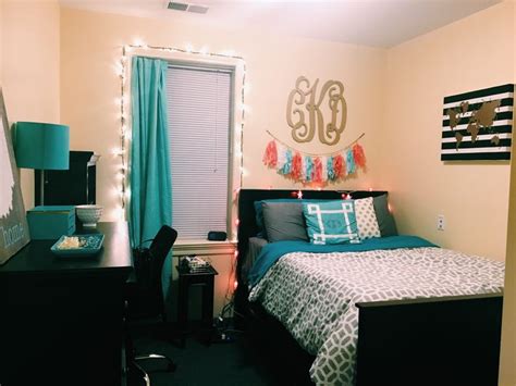 High Point University Dorm | High point university dorm, Dorm life, Dorm room