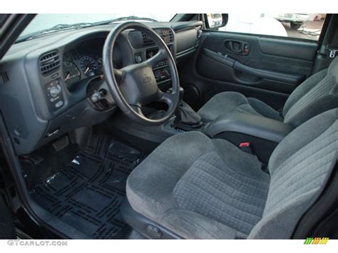 Graphite Interior 2002 Chevrolet Blazer Xtreme Photo #63416774 ...