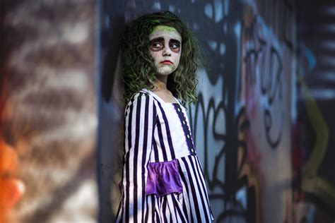 Beetlejuice Girl Costume