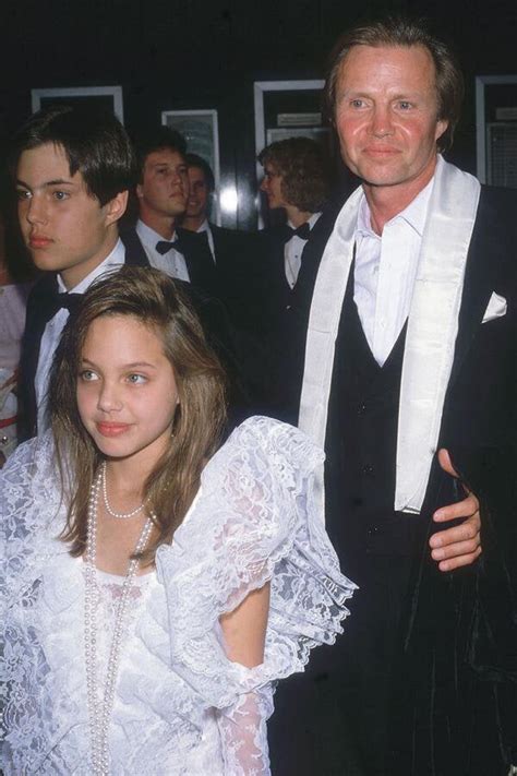 Young Angelina Jolie with her father Jon Voight (80's) : OldSchoolCool