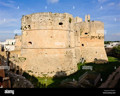 Otranto castle hi-res stock photography and images - Alamy