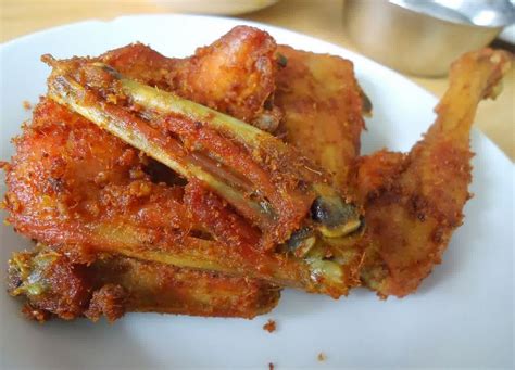 Resep Masakan Sehari-hari Terbaru: Resep Ayam Goreng Bumbu Kuning Praktis