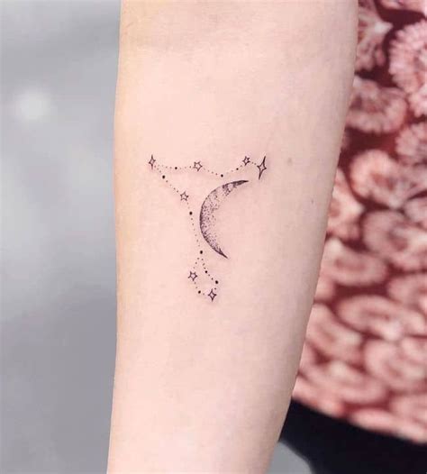 51 Stunning Pisces Tattoos That Capture The Uniqueness Of The Sign | Pisces tattoo designs ...