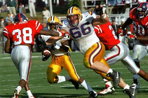 LSU’S ALAN FANECA TO BE ENSHRINED IN PRO FOOTBALL HALL OF FAME ON ...