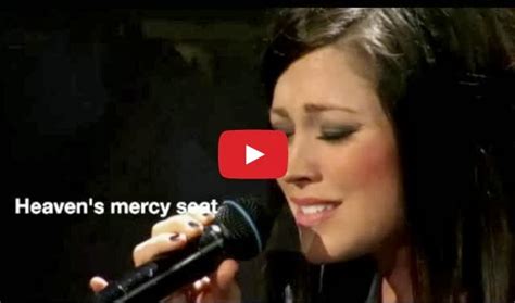 Kari Jobe Singing " Revelation Song " - Must Watch Video