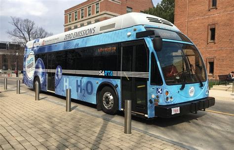 Hydrogen fuel cell bus makes maiden voyage on campus