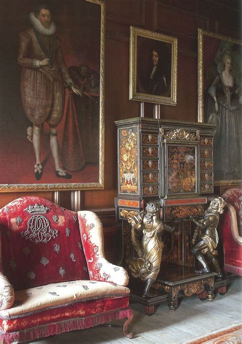 a room in Scotland from the book THE SCOTTISH COUNTRY HOUSE | Country house interior, Scottish ...